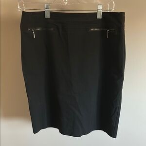 🌟3 for $15🌟Reitmans Black Skirt